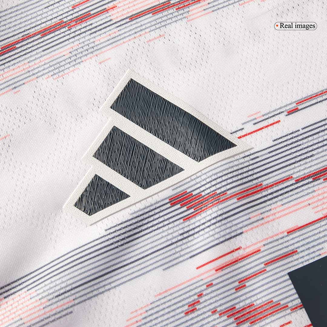 Munich Extérieur Maillot 2025/26 Blanc Joueur Grande Taille