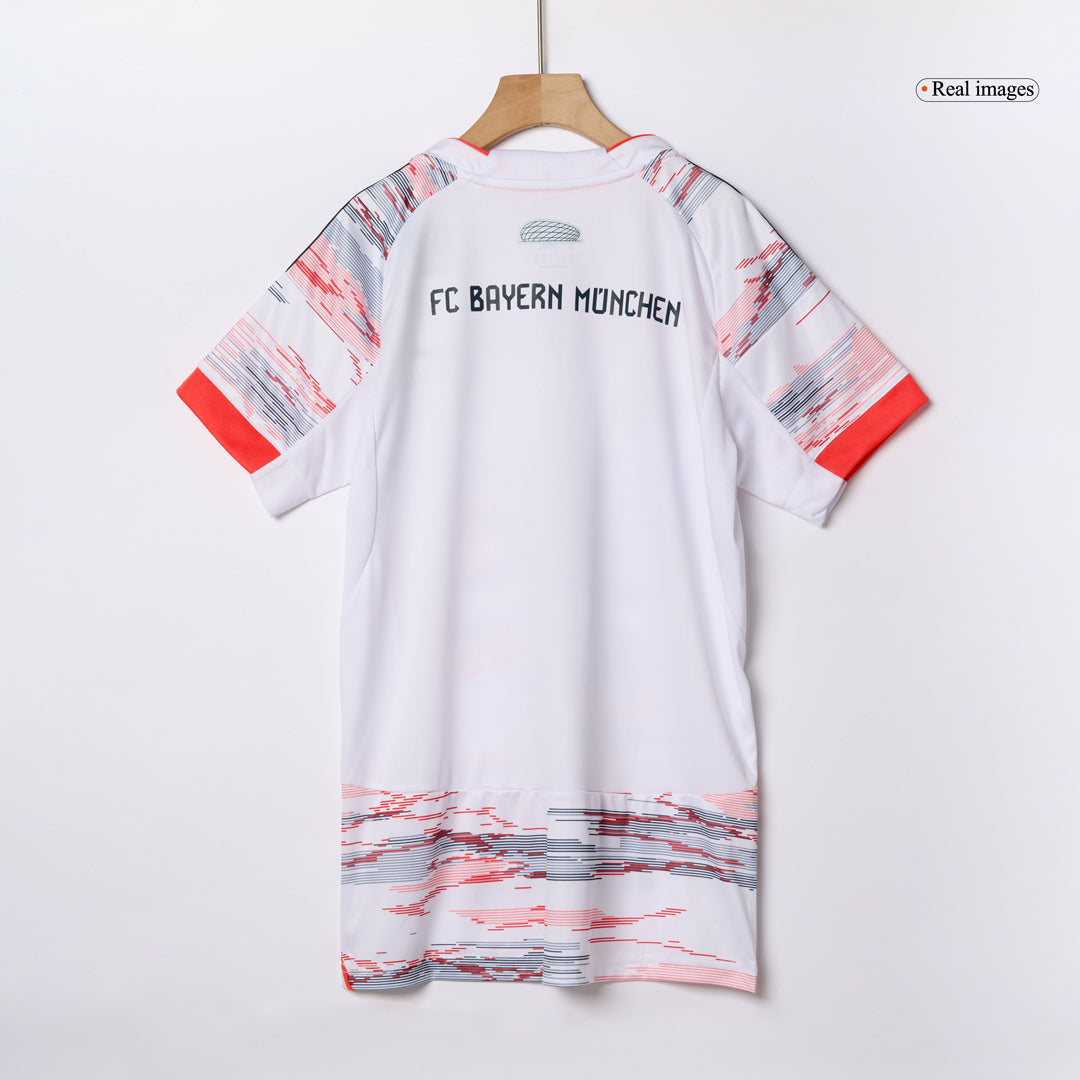 Femme Munich Extérieur Maillot 2025/26 Blanc