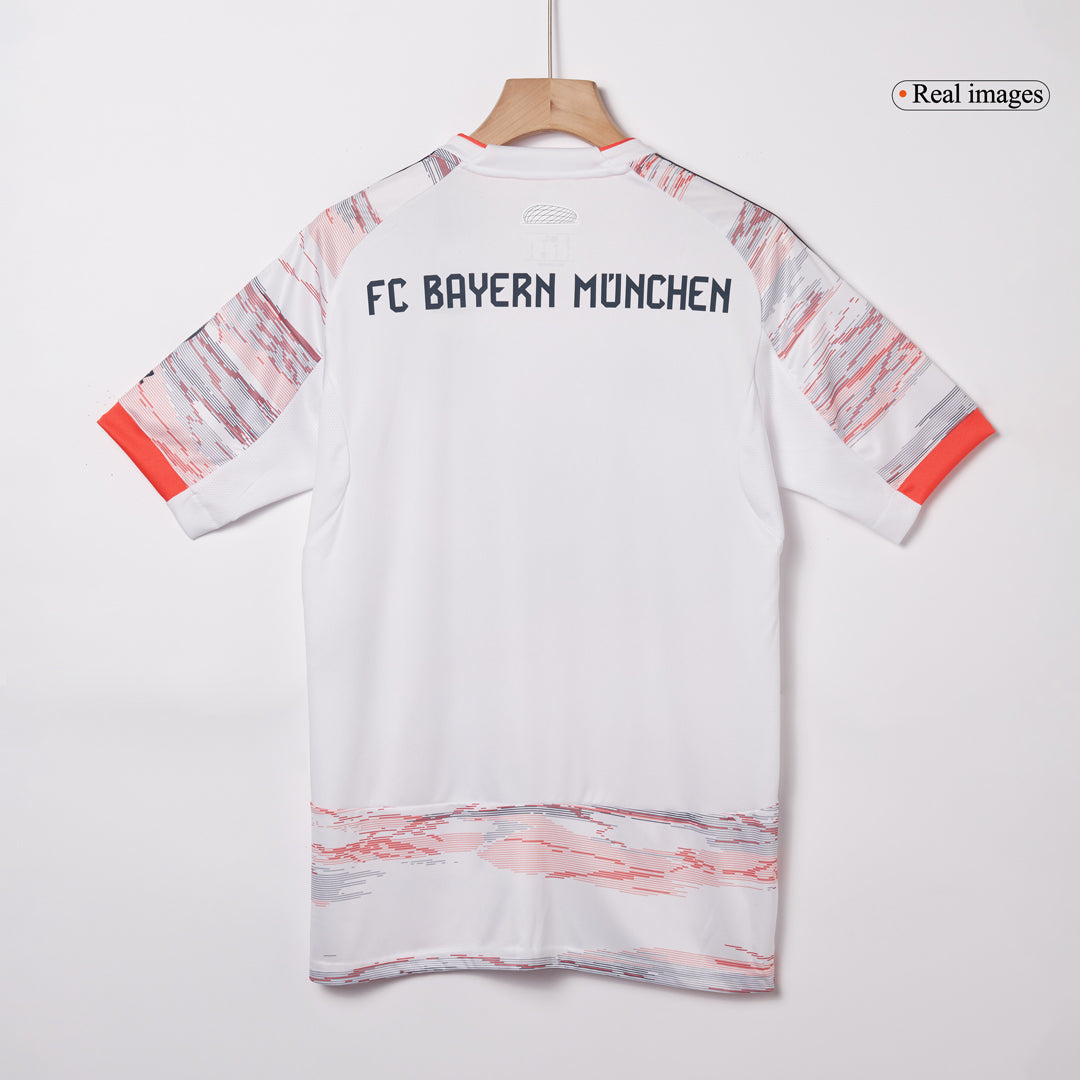 Munich Extérieur Maillot 2025/26 Blanc