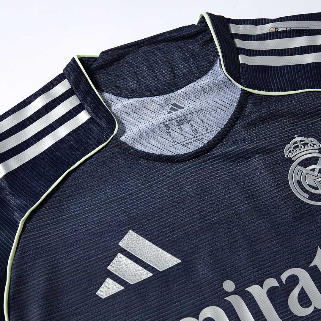 VALVERDE #8 Real Madrid Extérieur Maillot 2025/26 Authentique