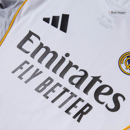 VALVERDE #8 Real Madrid Domicile Maillot 2025/26 Authentique