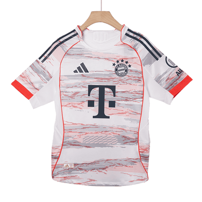 MÜLLER #25 Munich Extérieur Maillot 2025/26 Blanc Joueur