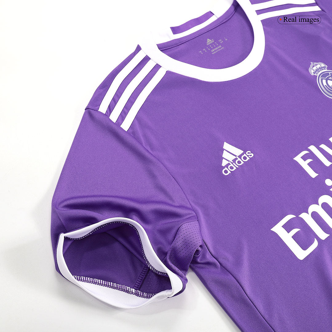 MODRIĆ #19 Retro Real Madrid Extérieur Maillot 2016/17
